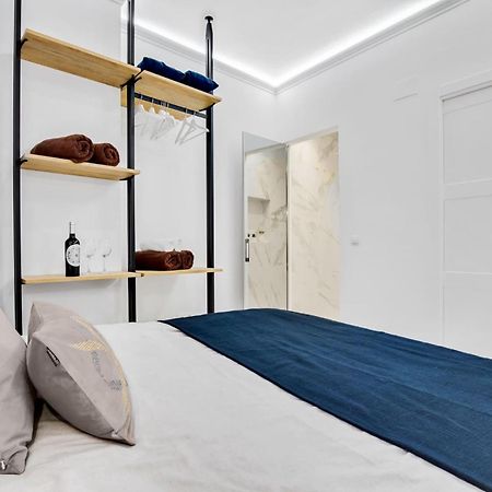 Apartamento En El Centro De Malaga Apartman Kültér fotó