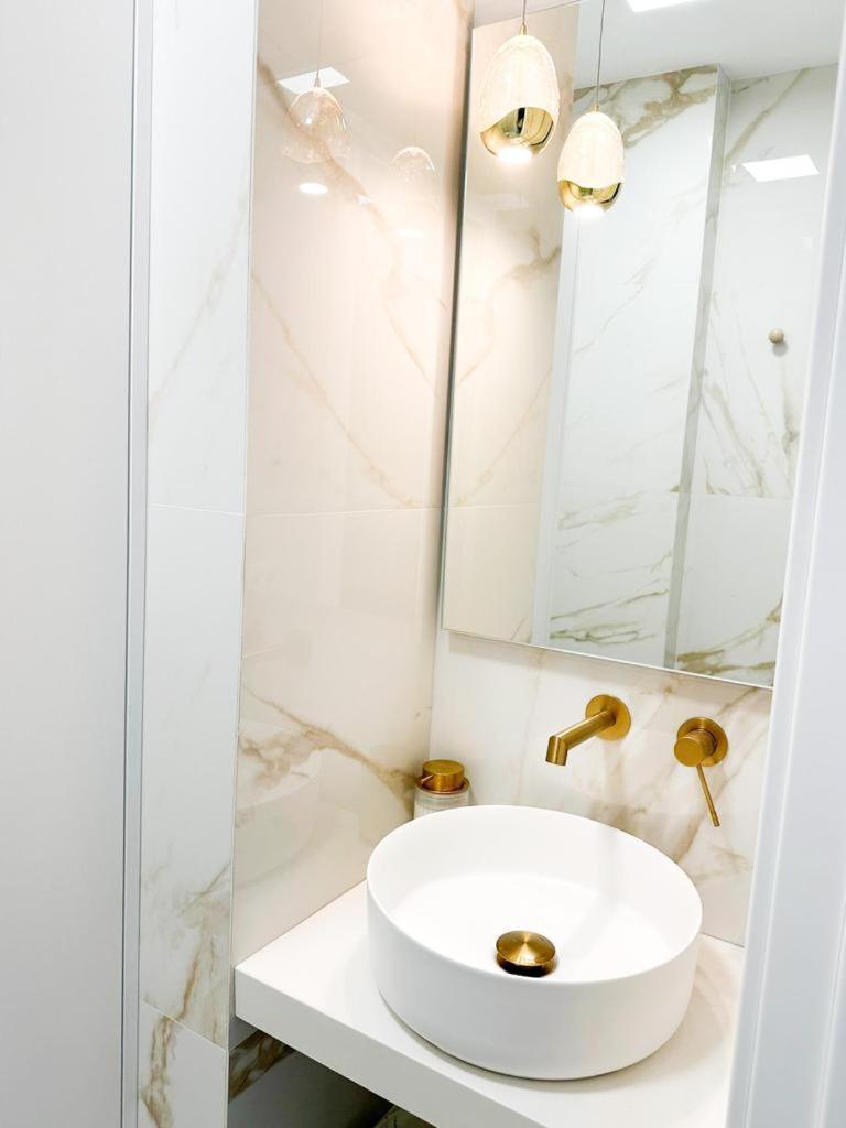 Apartamento En El Centro De Malaga Apartman Kültér fotó