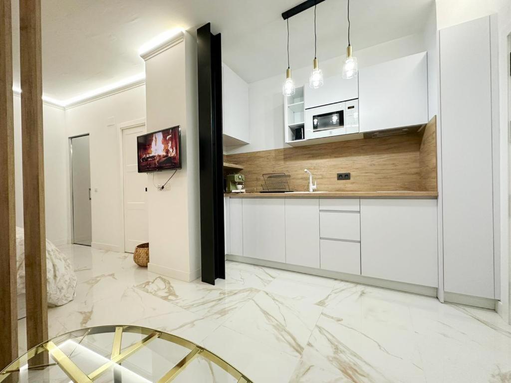 Apartamento En El Centro De Malaga Apartman Kültér fotó